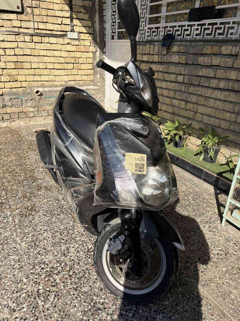 سكن لد حديث نوزل وارد كوري دراجة نضيفة ما ناقصهة شي كهربائي كلة شغالة مكينة نضيفة كلة دهن امزويل كفالة من السرقة و الاصوليات السعر 1100 وبيهة مجال بسيط مكاني بغداد الامين الثانية ***********
