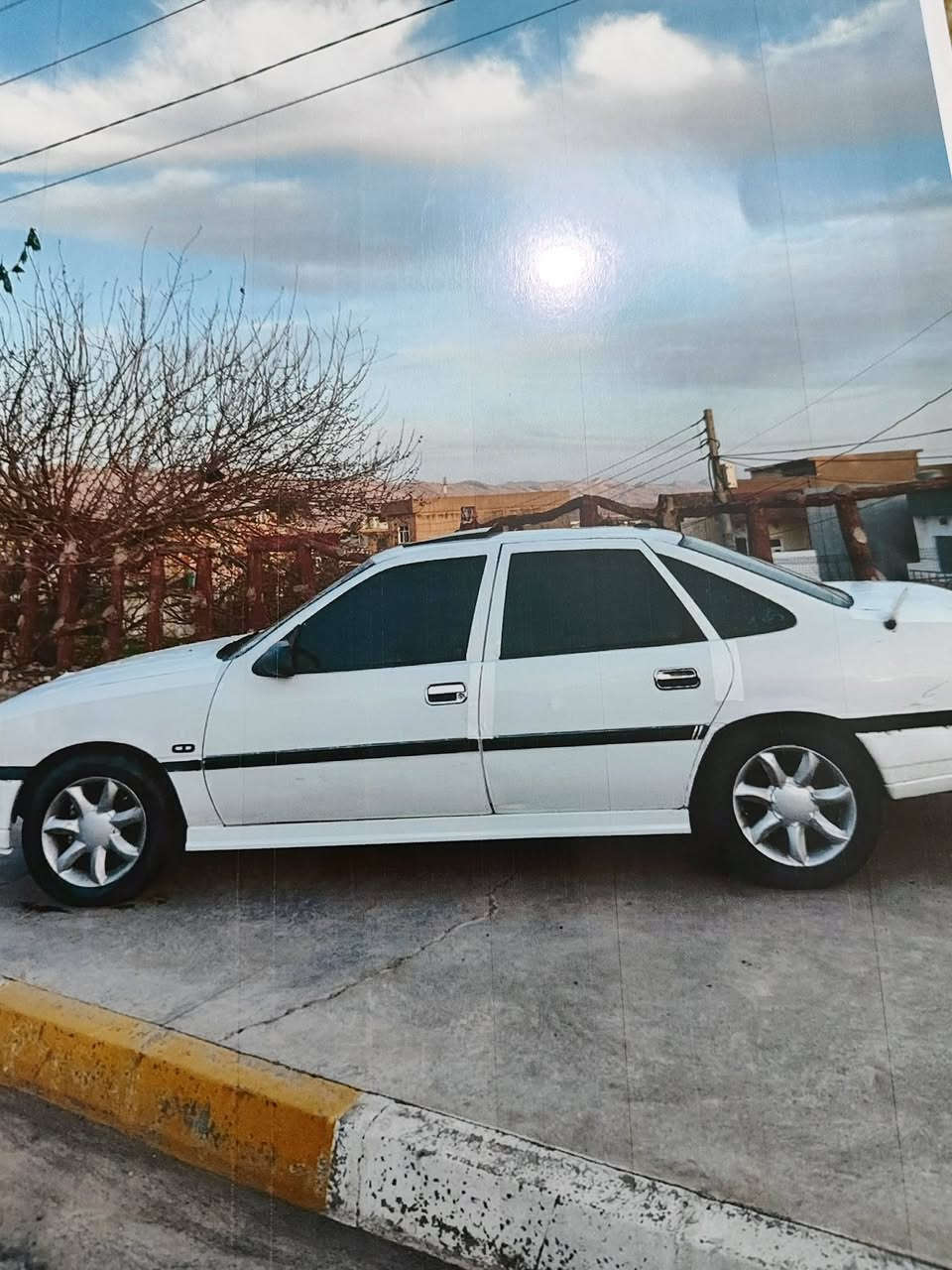 ئۆپڵ ڤیکترا 
مۆدیل 1992
سه نه وى وه كاله يه 
مەکینە 18 گێڕعادی 
بەشەرتی خایس وو موس و بڕاوە
کارەبایی کامل مەزبووت سەیارەکە زۆر جوان ماوەتەوە
چوار تایەو ویلی لۆکی لەسەرە؟
نرخى 18گه لاشوين شاره زوور
ژ.م ***********
