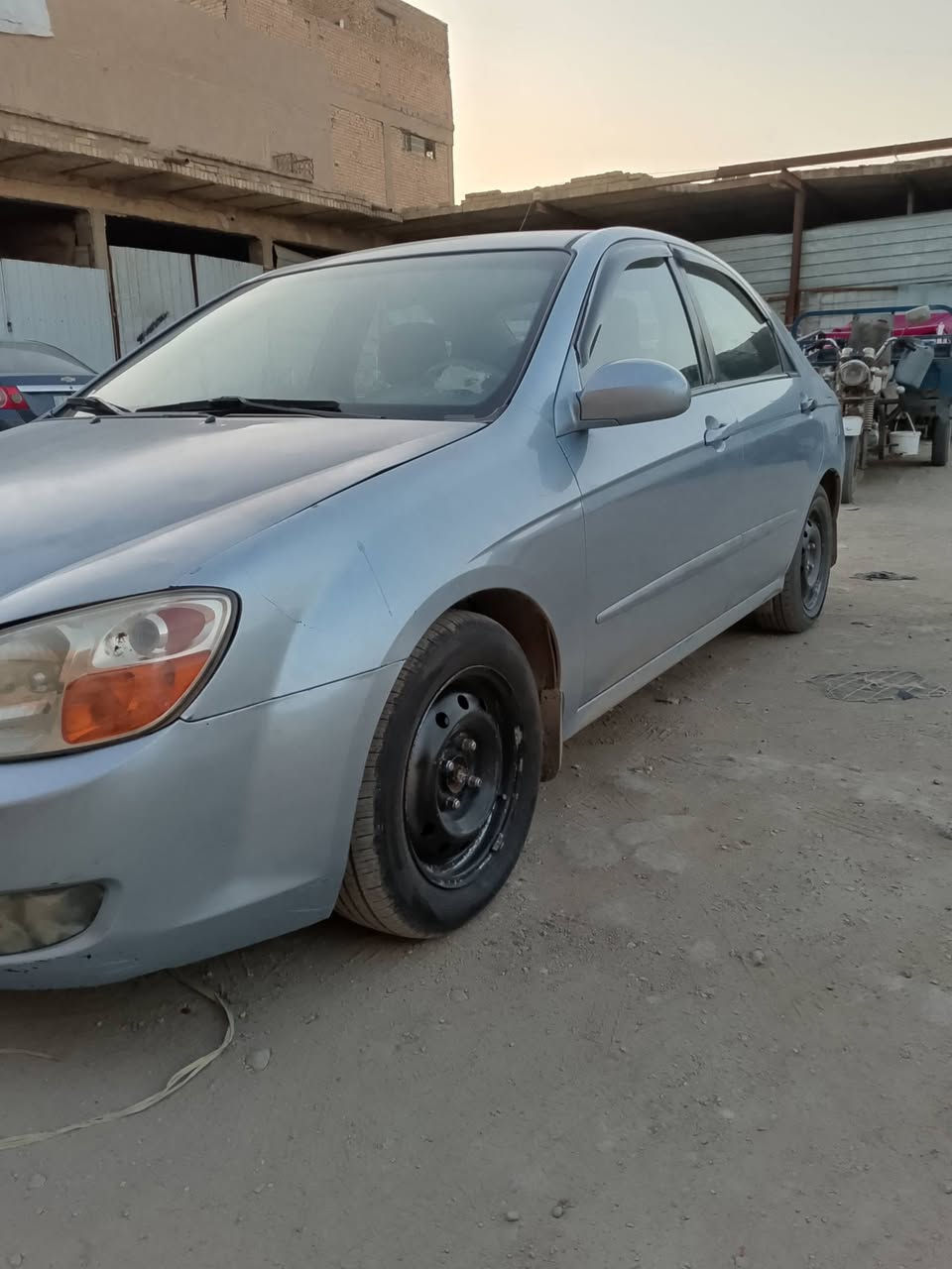 السلام عليكم سبكتره 2007 وارد امريكي مكينه كير حداديه تخم تاير باتري جديد تبريد شغال كهربايت كله شغاله وارده بس دعاميه فقط بيه بارد بلبنيد شبر وبارد بلجنط قليل بسمي سنويه صارله شهرين من صقطت بسمي ذي قار مركز شارع عشرين الخاص مايشتغل بس تلفوني *********** لا يوجد واتساب
