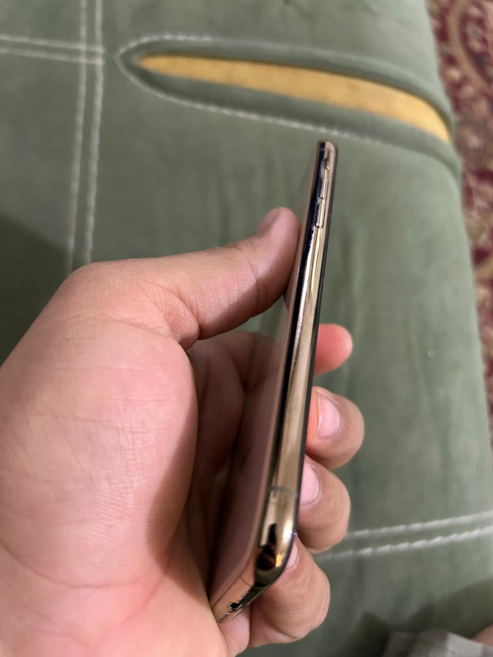 سلام عليكم
للبيع ايفون xs فقط مو ماكس انتبهو النظافه 90‎%‎ كلش نظيف الجهاز مبيدل بطارية فقط كله بلادي وكلشي بي شغال ذاكرة 256 السعر 190 عنواني الدورة 
***********
