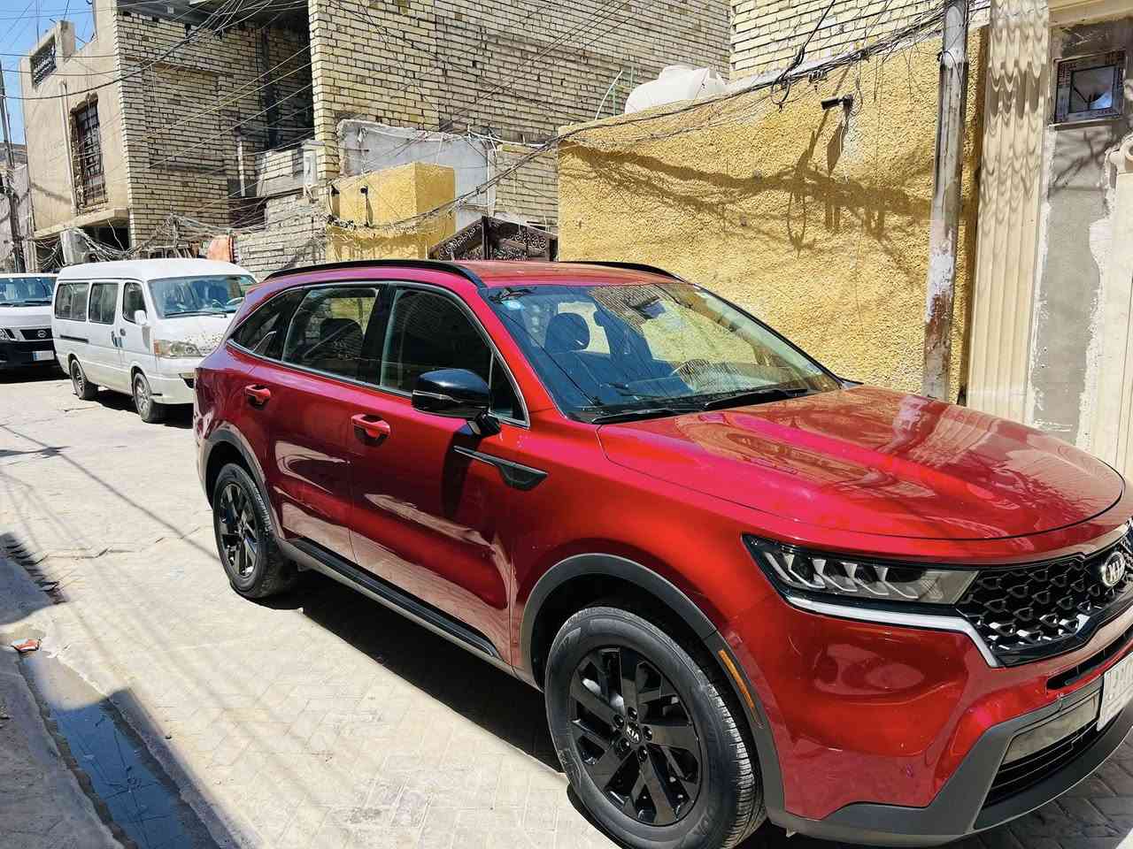 سلام عليكم سورنتو 2021 للبيع وارد امريكي اربعه سلندر فول الا الفتحه  حدثه باب خلف السايق مصبوغ وجملغ الخلفي بي شويه بارد غير ماكو السياره كامل ما بيه اي نقص مكاني بغداد مدينة الصدر السعر 202 للستفسار *********** واتساب فقط

