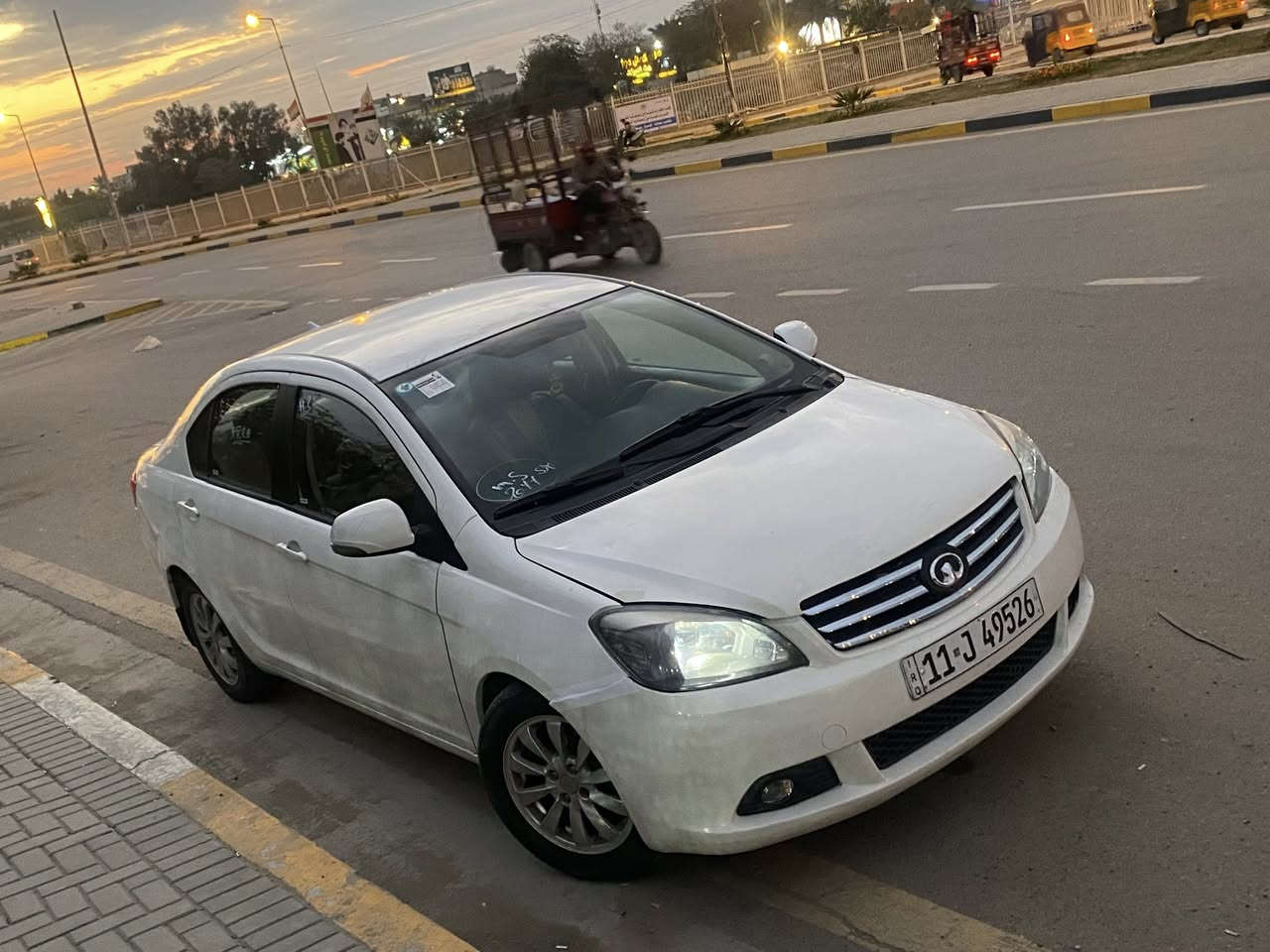 أسلام عليكم كريت ويل فولكس موديل ٢٠١١ بسمي شخصيا 

مكينه كير نضاف جدا 

صدر امامي خلفي جديد قبل سبوع شادهن 

كهربائيات كلها شغاله 

بيها جاملغ امامي مبدل بدون ضربه بيها طخه بلبنيد 

بيها هلالات صبغ 

بيها تكحيل بسيط 

سعرها ٥٣ بيها مجال بسيط

السياره كلش حلوه احلى من الصور 

مكاني بغداد. الغزاليه رقم تلفوني *********** ما متواجد عل فيس
