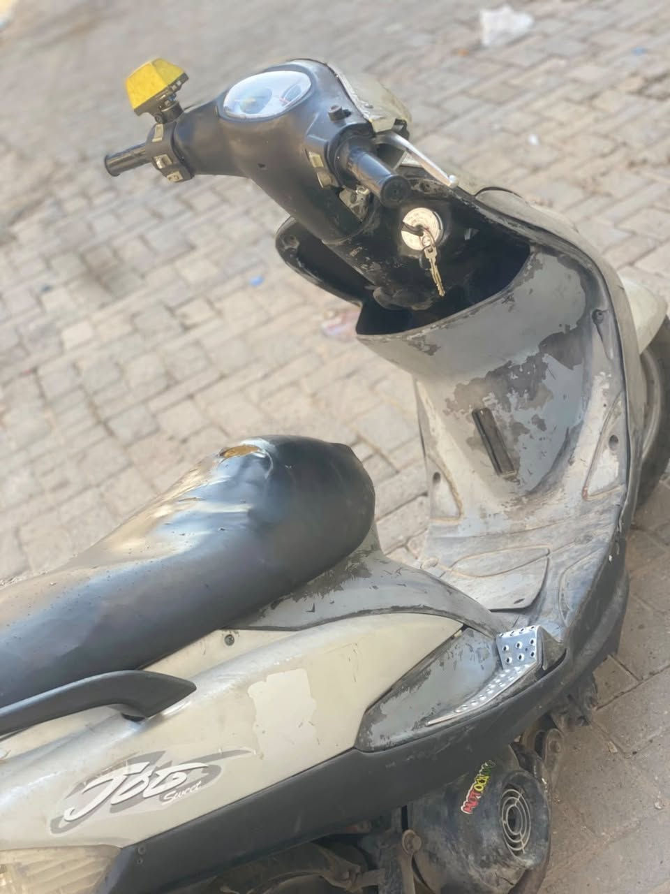 السلام عليكم للبيع منغولي سرعه ١٢٠سلف وهندر
بغداد الجديدة الف دار/////سعر 350بيها مجال ***********
