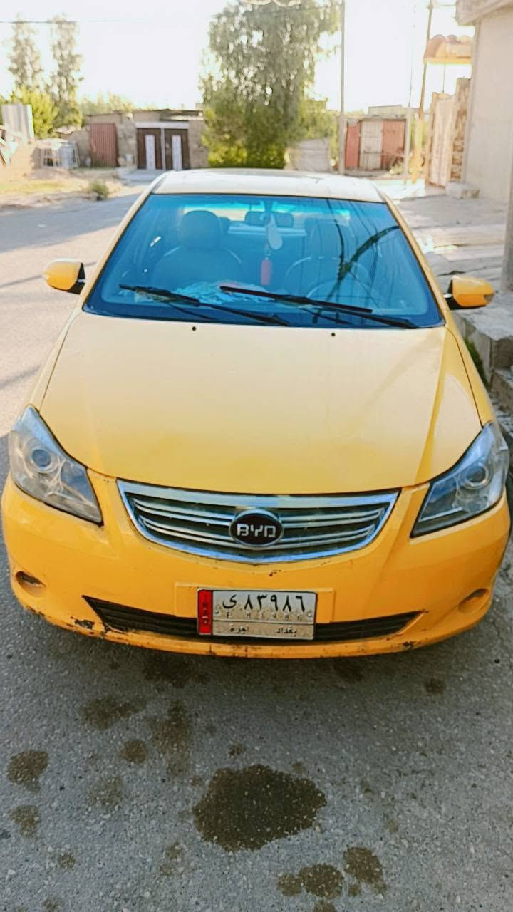 للبيع بي واي دي  جي 3
2013گيرك ومحرك اكسنت شرط جديد 

تبريد فول ما ناقصها شي شرط شغل وطلع 
تحويلها بل موصل اتريد وكاله اي شي اتريد احنا حاضرين 
موصل حي السماح مطلوبه شركه 9اشهر وتسدد 
***********
