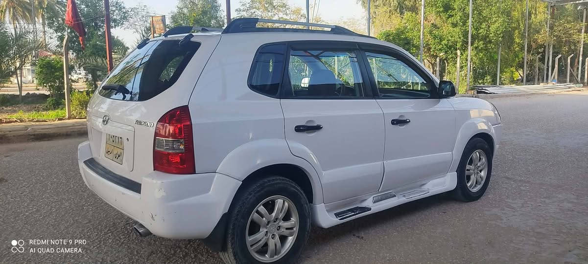 سلام عليكم توسان 2008 خليجيه فوال مواصفات فتحه مكان سياره بابل ***********
