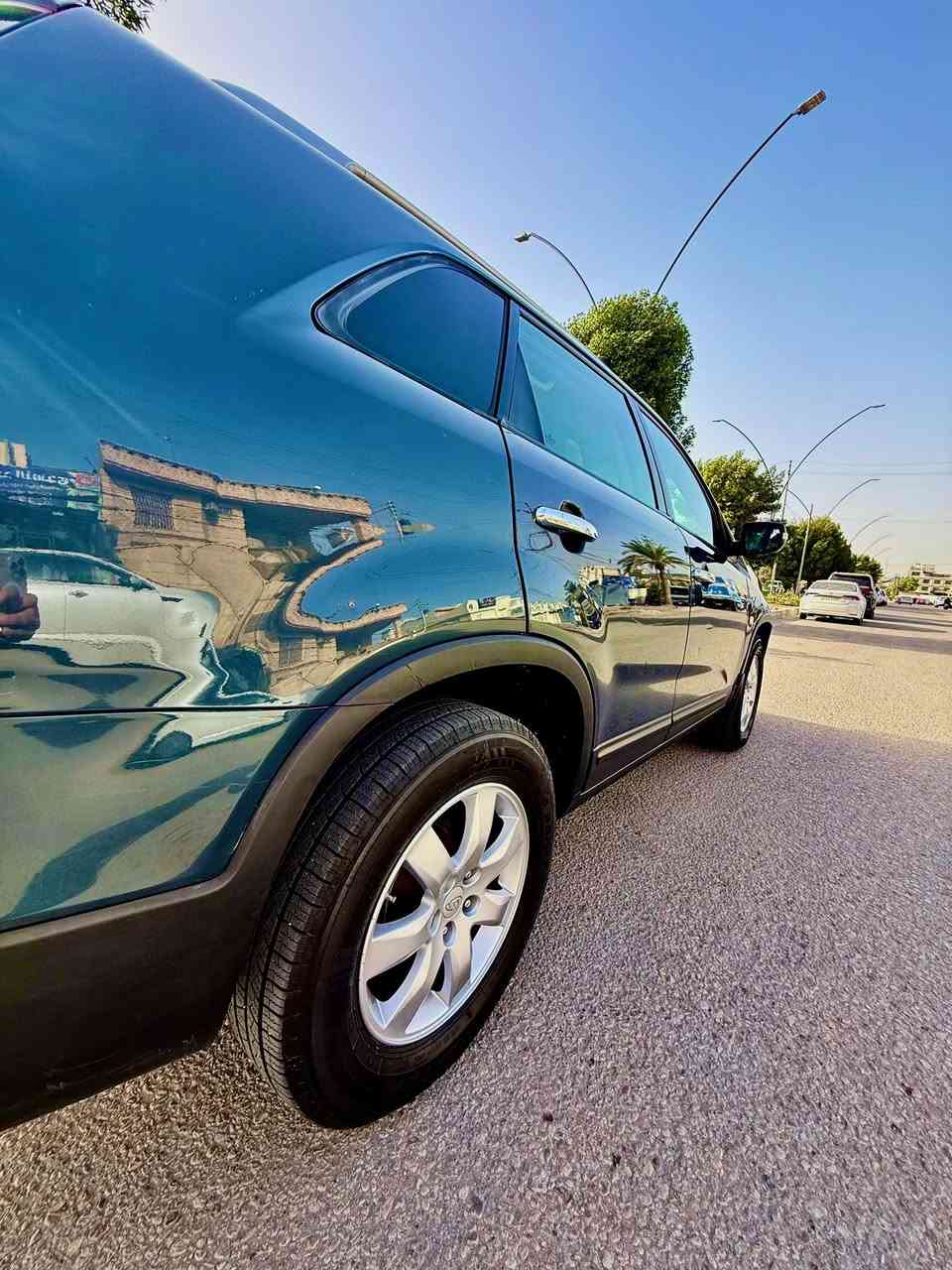 سورنتو 2011 امريكي
محرك V6 دوش
ماشيه 135 ميل
3 قطع تبريد
7 راكب
حساسات خلفيه + كاميرا
تحكم ستيرن
تثبيت سرعة 
بدون تبديل ولا صبغ
منضومه زنون عالي ناصي + كشاف زنون
تخم تاير جديد درجة اولى 
حداديه كاملة جديد وكالة 
تجديد سوادات مع تحديث صبغ الويل
مع بوليش كامل للبدي
تغيلف كشتات جديد
السياره جاهزه من كلشي بدون اي نقص

***********
