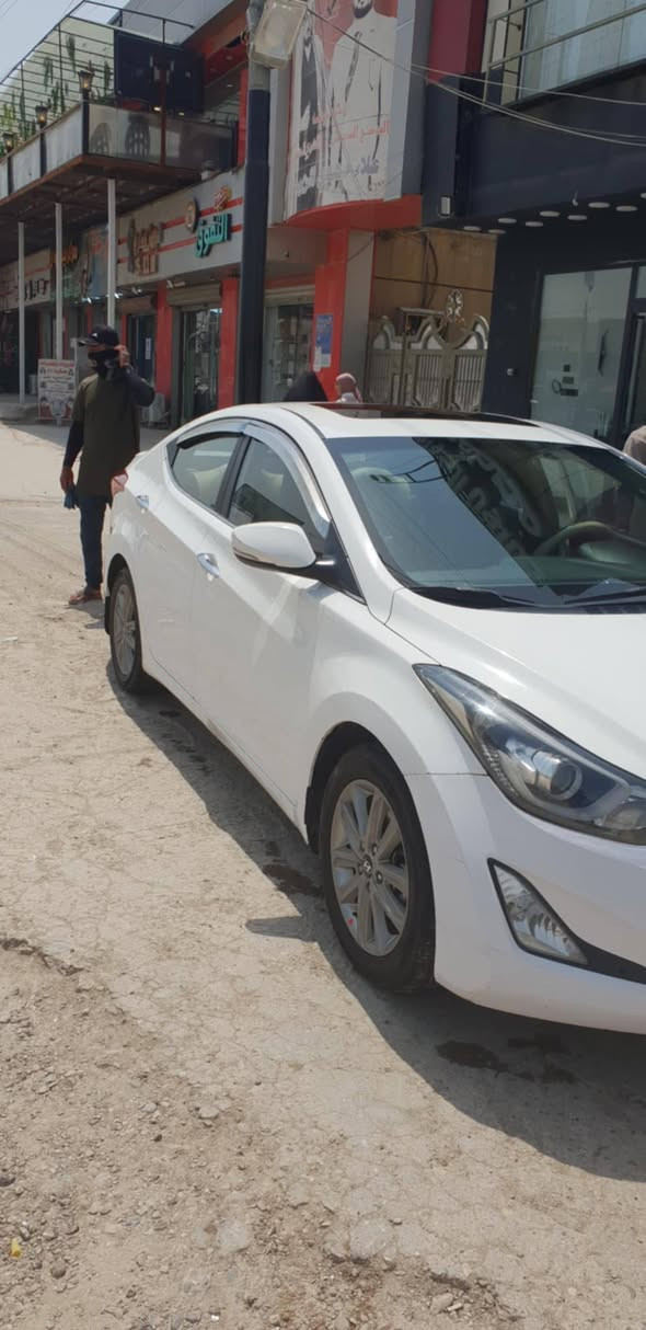 السلام عليكم 
النترا 2015 خليجي فول مواصفات ماعدا البصمه 
فقط 3 قطع صبغ بنيد نص الباب خلف السايق نص الباب الصدر اثر شخوط رقم بغداد ب اسمي  السعر ب 122 ورقه 
للتواصل: ***********
