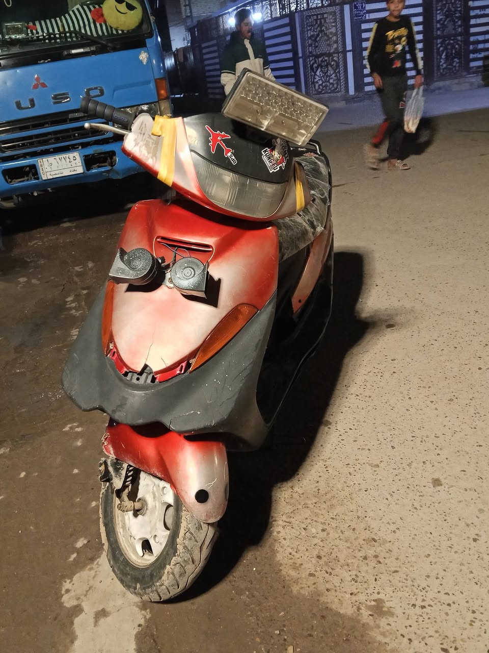 سلام عليكم دراجه فراشه نظيفه ماكينتها خير من الله تجفيت جديد كامله كهربائياتها الدراجه يحتاج لها بس سلف خير من الله الدراجه ما ناقصها اي شيء ب 300 وبيها مجال التواصل الخاص بغداد الزعفرانيه


**إذا كنت صاحب هذا الإعلان وتريد حذفه لأي سبب، رجاءا أرسل رسالة إلى الدعم الفني**