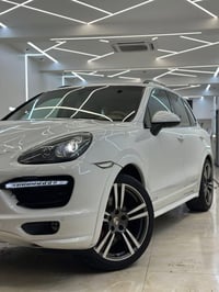� فرصة لعشّاق Porsche الحقيقيين 🔥  لمن يريد القوة، الفخامة، والحضور ال...