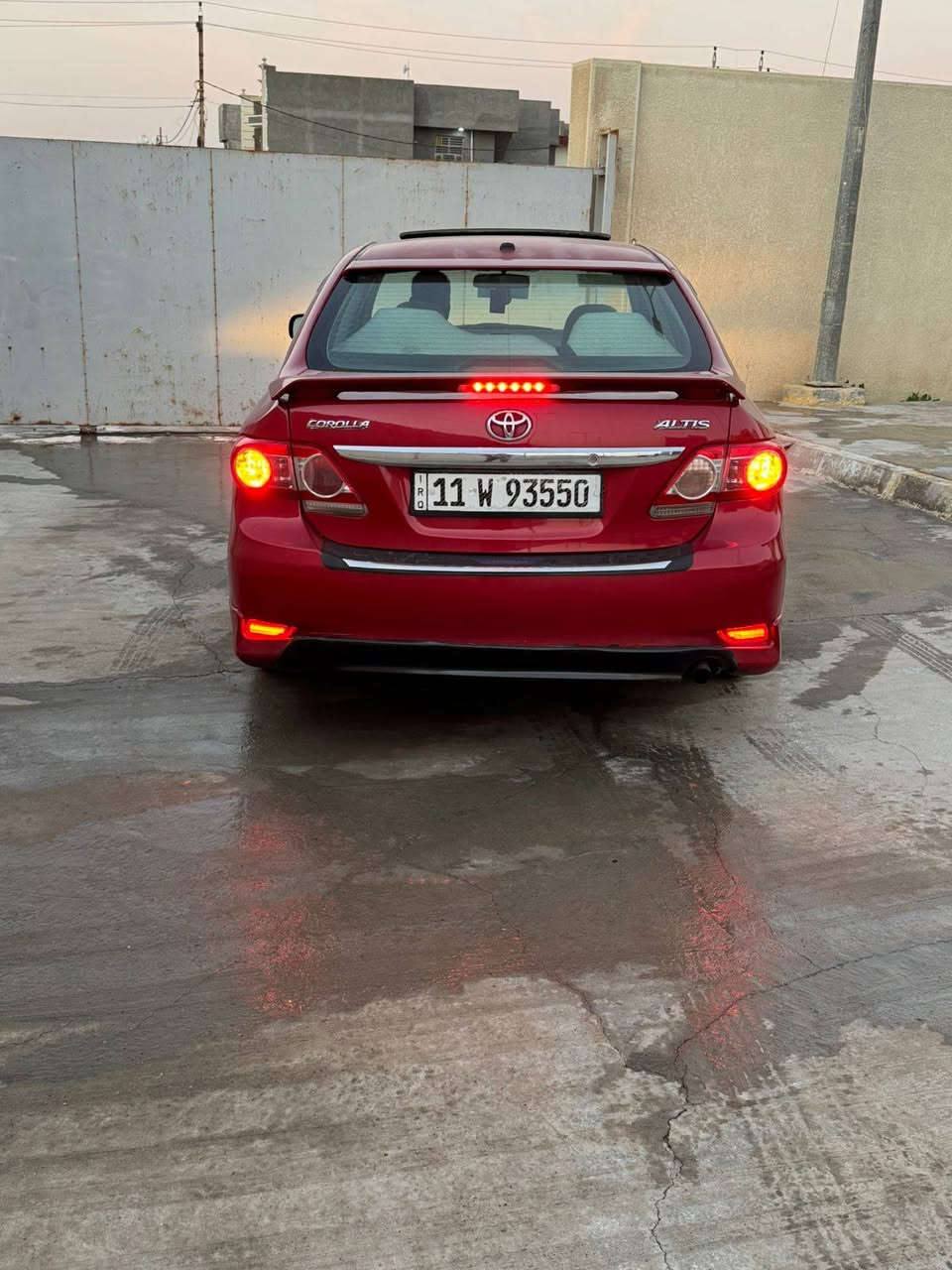 كورلا S موديل2012
ماشية 97 حقيقي 
وارد كندي حادث جاملغ خلفي 
مصبوغة صفحتين اثر جراد قمارة وبنيد بلاديات ما مصبوغات 
محرك 1800
رقم بغداد انكليزي 
سنوية وهزة جديدة قبل فترة مجددة
سلايت روف 
كروز سرعة
تحكمات ستيرن
كشنات جلد 
تخم تاير جديد
مكينة وكير مكفولات 
مكان السيارة الانبار الفلوجة
السعر 117 ورقة بيع او مراوس اعتذر عن البيع بلاقساط
للاستفسار ***********
