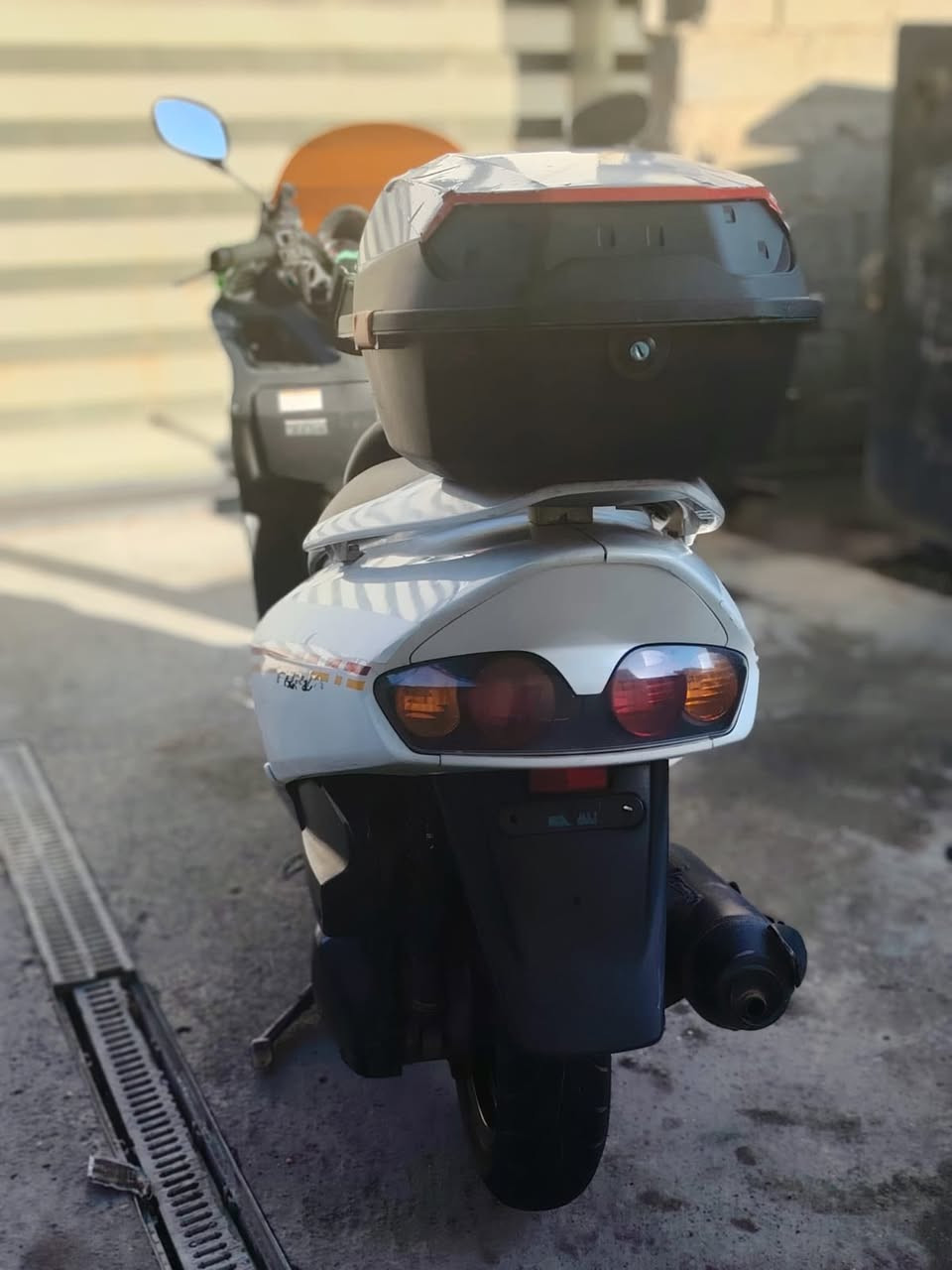 سلام عليكم 0/6 سعر 800 وبيهة مجال دراجة خير من اللّٰه نضيفة زنون كليتة بلاد دراجة تاخذهة متتعب صبح وبليل نكرة سلف من اكول خير من اللّٰه يعني خير من اللّٰه نضيفة علة ايدية تايرات سود مكاني البياع سبب لبيع اريد اشتري سيارة
منفيس وسويلى مكاتبة اي
واحد يحاسبك عل برغي
تخابرني
***********
