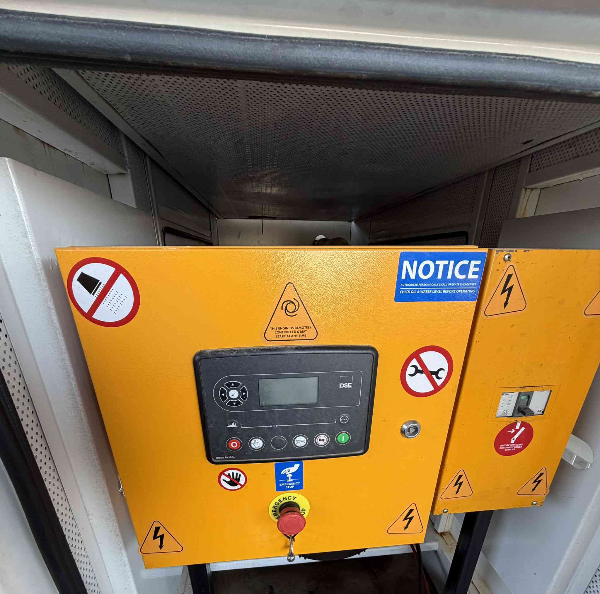 #الثقه_موبالكلام_بالشغل[0️⃣7️⃣8️⃣1️⃣2️⃣3️⃣4️⃣5️⃣2️⃣3️⃣2️⃣]
🔷نوع المحرك:بيركنز انكليزي🇬🇧UK
🔷القدره:110KVA
🔷المحرك:4بستم /سوبر/افتر كولو+چويتر
🔷نوع الملف:لوري سومر فرنسي🇫🇷
🔷عددساعات التشغيل:870ساعة⏰
🔷كاتم100%
🔷مع سسستم بروتكشن كامل للحمايه 
🔷مع خزان وقود 150L
🔷لمعرفة السعر ضع الرقم 65 داخل منشور البيج او الاتصال:-
🔷☎️رقم الهاتف:0️⃣7️⃣8️⃣1️⃣2️⃣3️⃣4️⃣5️⃣2️⃣3️⃣2️⃣
#علي_الباشا
🔷العنوان:بابل/الحله/الجزائر-مجاور مستشفى الحياة-ومقابيل ملعب الجزائر
🔷يوجد توصيل لجميع محافظات العراق 🇮🇶 🛻🛻


**إذا كنت صاحب هذا الإعلان وتريد حذفه لأي سبب، رجاءا أرسل رسالة إلى الدعم الفني**