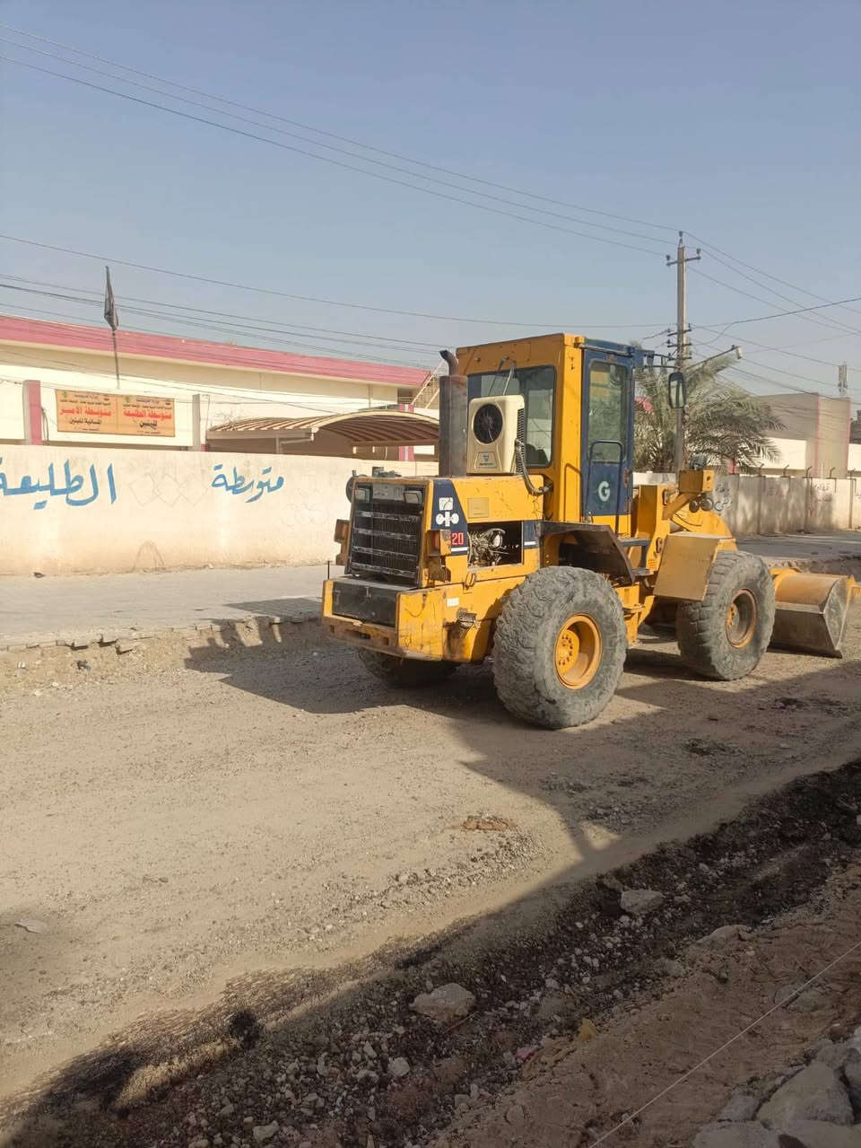 سلام عليكم شفل كوماتسو البيع مكينه سته سوبر كير وكسلات ما مفتوحات دفع رفع خير من الله السكن الشعب سبع قصور رقم تلفون ***********
