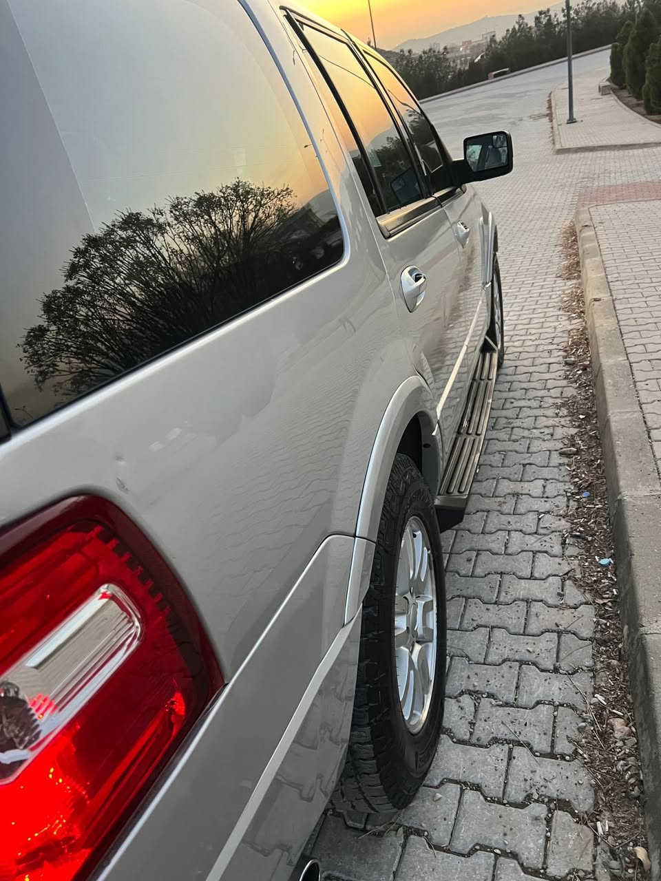 فورد اکسبیدشن ٢٠١٢
قطعتین صبغ
 
***********

كير و محرك بشرط

سعر.   ١٣٨$
