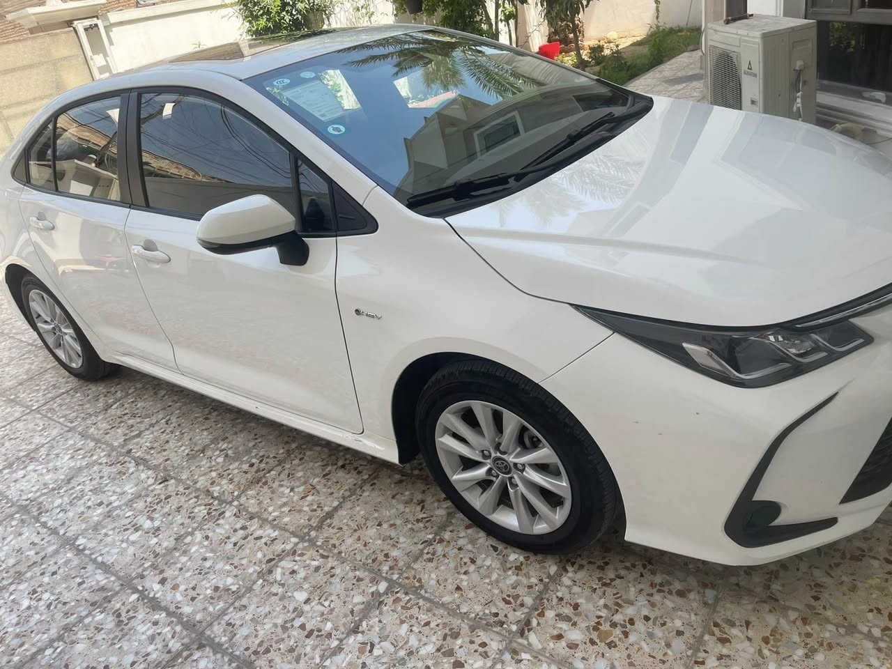 تيوتا كورلا هايبرد شكل الخليجي HEV موديل 2025
فول مواصفات عدا كرسي كهرباء 

‎بصمة رادار تحديد مسار كروز سرعة اوتو هولد هند بريك بصمة سلايد روف كشنات جلد شاشة تدعم كار بلي مود درايف تبريد قطعتين خلفي وامامي منافذ تايب سي اشاير بالمري ومعروفة مواصفاتهة   

السيارة جاهزة

 (ماشية24 الف) 

بيها شخط دعامية امامية فقط

 السعر 155

عنوان بغداد/ حي الجهاد

‎رقمي / ***********

