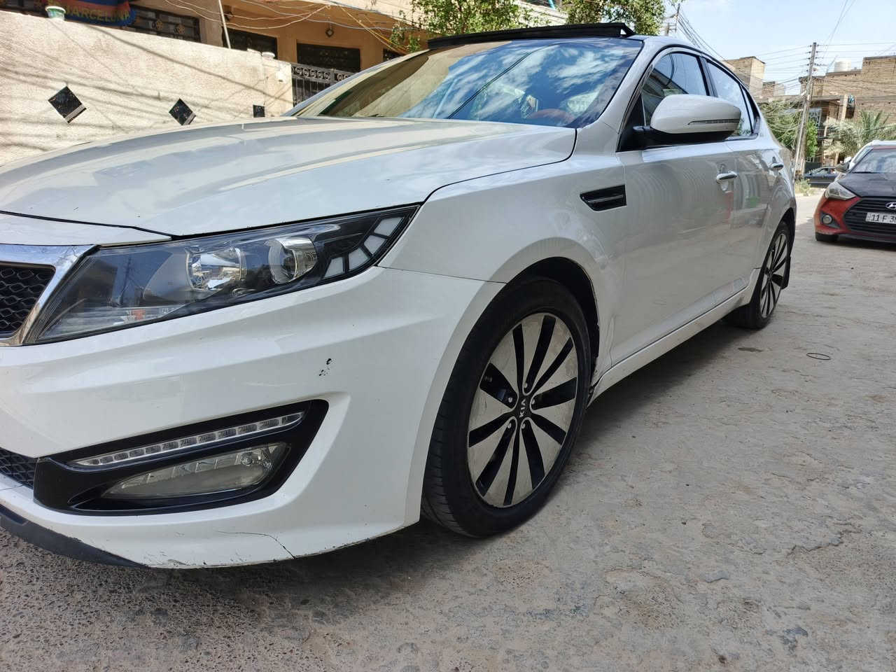 السلام عليكم للبيع اوبتما 2013 خليجي الشركة الدولية
مكينة 2000 دوش مكفولة من التنقيص والتبخير
كير 6 نمر مكفول وضع شركة ماممدود علية صبانة
تبريد ❄🧊
ماشية 230 Kmحقيقي
موصفات
1 بصمة تشغيل + بصمة ابواب + بصمة جنطة
2 بنوراما طكتين
3 اشاير بل مرئي + المرئي شفط
4 تبريد قطعتين ❄🧊+ تبريد بيانو + تبريد منفصل
+ تدفئة 🔥
5 شاشة + كامرة 360 درجة + حساسات خلفية 
6 فول تحكمات استيرن + قفل سرعة +شفتات بل ستيرن
7 نظام ECO فول اقتصادي
8 لد امامي نهاري+ ليلي+ لد خلفي +نشرة داخلية متغيرة
9 5 ويل كب + 
10 منضومة زنون LED نهار
(بيها 3 قطع صبغ + شبر بل جاملغ الخلفي  السونر بل منشور)
(لغود + شواصي + تكم + حوض + ايرباك مكفولات)
سنوية + رقم + هزة بسمي جديد
مكاني بغداد حي جهاد
السعر 112 وبيها مجال للطيبين واني اسف على الاطالة
***********
