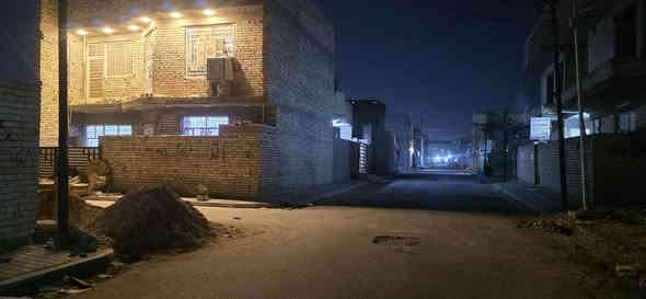 هيكل  للبيع في الكمالية حي السلام 🏡شارع المستشفى الجديد
هيكل 100متر  ركن 5ب20 على ٣فروع ✅️
قريب على شارع المستشفى العام زراعي ✅️
خدمات كامله✅️ تبليط ماء ️مجاري ️كهرباء انترنت مولد ذهبي  
👈بدون دلالية ✅️
للاستفسار 📞 ***********
#الجميع
