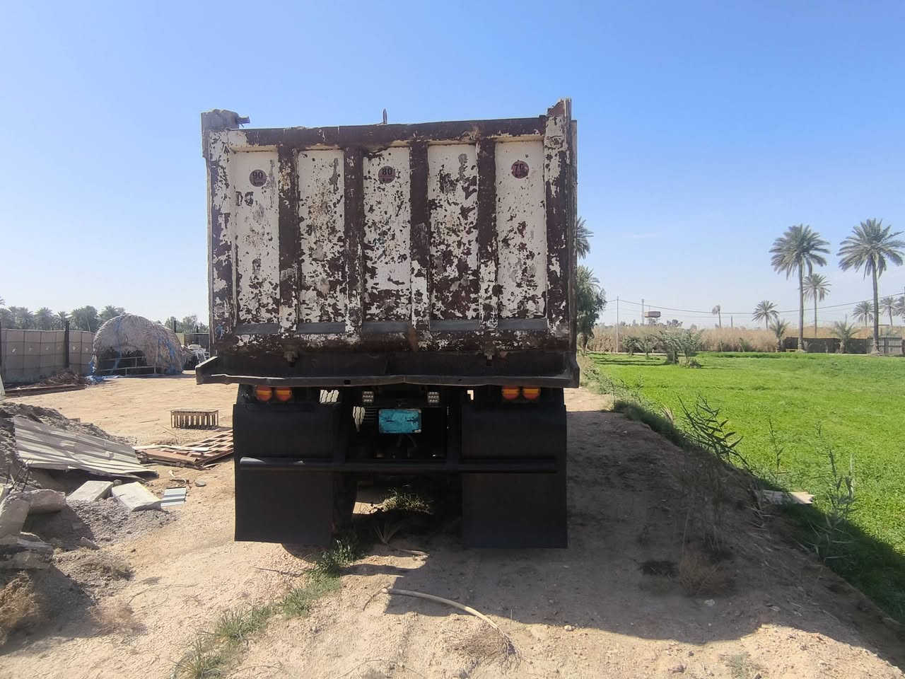 سلام عليكم عربانه ابو علم موديل 2007 اي استفسار عله الرقم ***********
