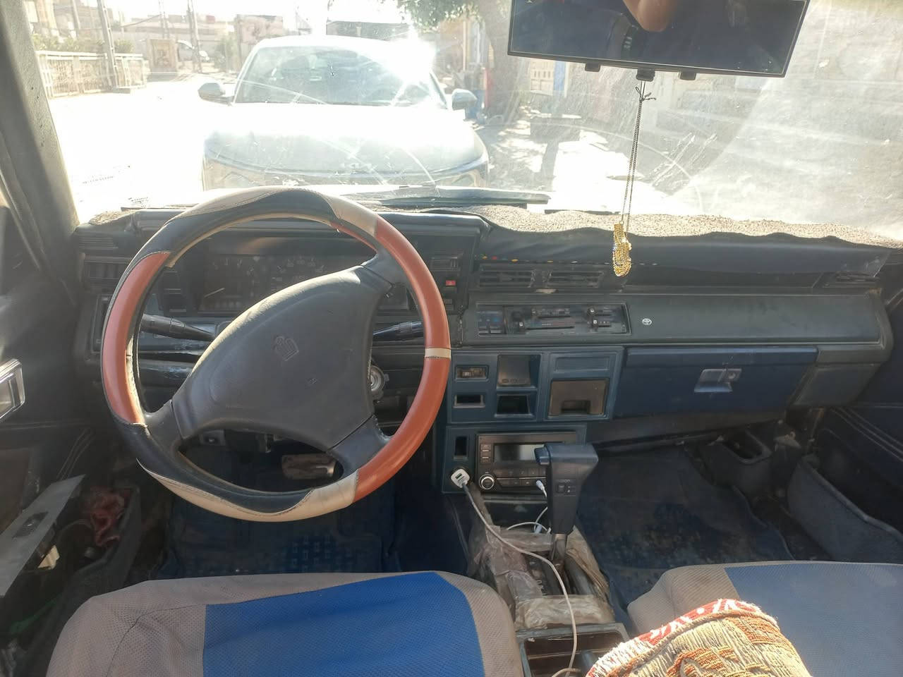 سلام عليكم سياره سوبر 85 مكينه كير حداديه تخم تاير كارتون بسمي مشروع وطني مكان ناصريه مركز السعر ب30وبيها مجال قليل ***********
