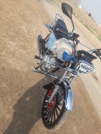 ١٥٠سي سي • مديل ٢٥ • ٨٠٠٠كم