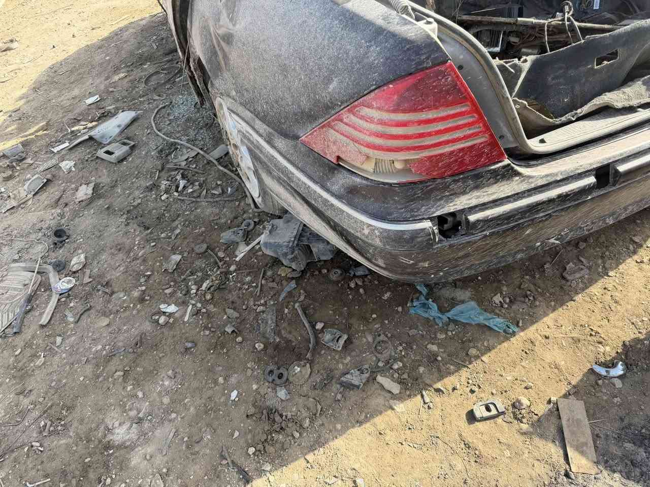 تم تفصيخ مارسيدس ام عيون مكينه وكير جدد العنوان بابل طريق المحاويل ***********
