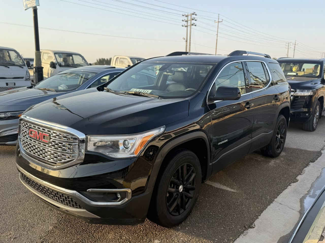 جمسيى اكاديه موديل 2019

محرك ٦ سلندر 

بصمه 

عدد الركاب ٧ 

كشنات جلد (تدفئه+تبريد)

فور ويل 

جنطه كهرباء 

رادار امامي 

لوحات مروريه واسط 

للاستفسار اكثر:***********

السعر :١٩٠ قابل للتفاوض 

مكان سياره واسط الكوت
