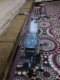 ايراني • معمره • مكفولة