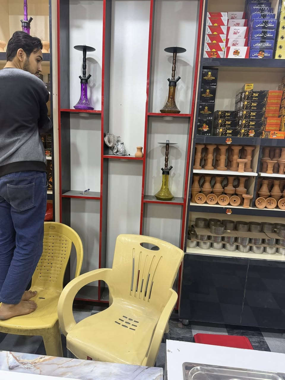 السلام عليكم فاترينات ام الكومدي عدد ٢
وام خانات عدد ٢ تفصال كبل شهر ورفوف درجه اولى اللوح عدد ٢٨ طول متر و٢٠
و٤ قطع على متر
شيال عدد ٦١
مسطر طول متر و٢٠
عدد ٢٩
النضافه ١٠٠ بالميه مكاني كوفه حي نيسان ابيع جوه سعر السوك مراسله او اتصال عالرقم
***********
