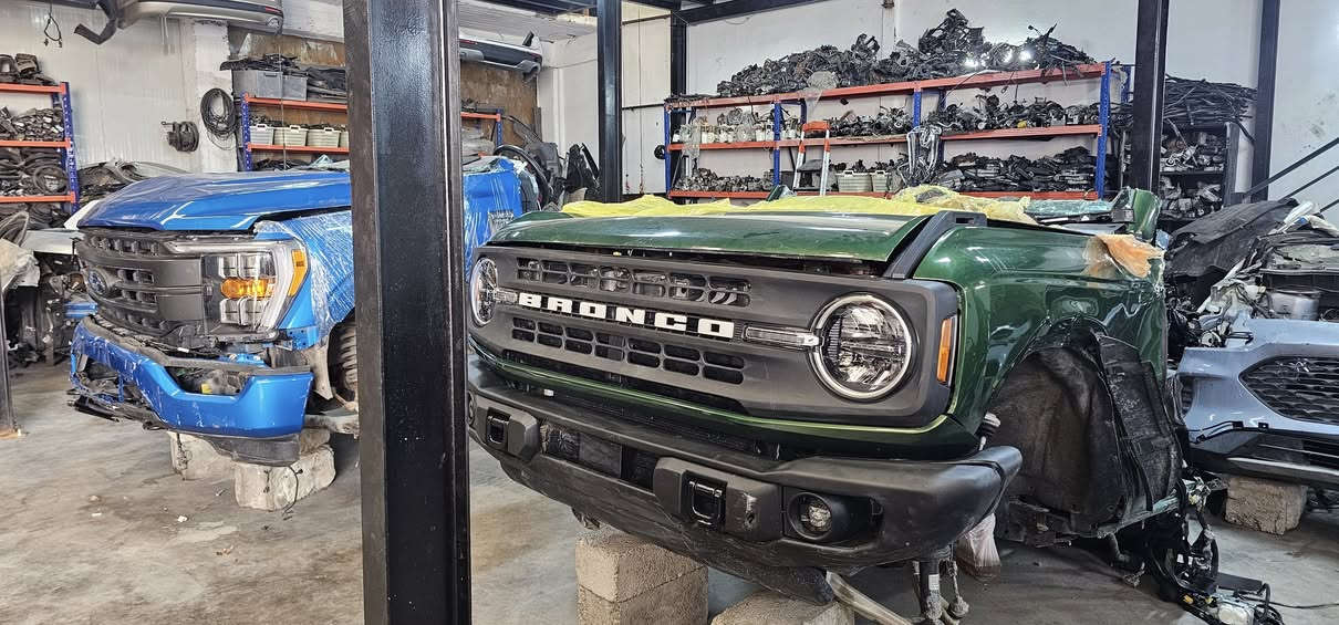 قطع الغيار الأصلية لأي سيارة أمريكية تريدها لدينا... لدينا توصيل إلى كافة مدن العراق ❤

پارچەی یەدەگی ئۆڕجیناڵی هەر سەیارەیەکی ئەمریکیت دەوێ ئێمەهەمانە ... گەیاندنمان هەیە بۆ هەموو شارەکانی عێراق  ❤
***********
***********
واتس ئەپ 😘
