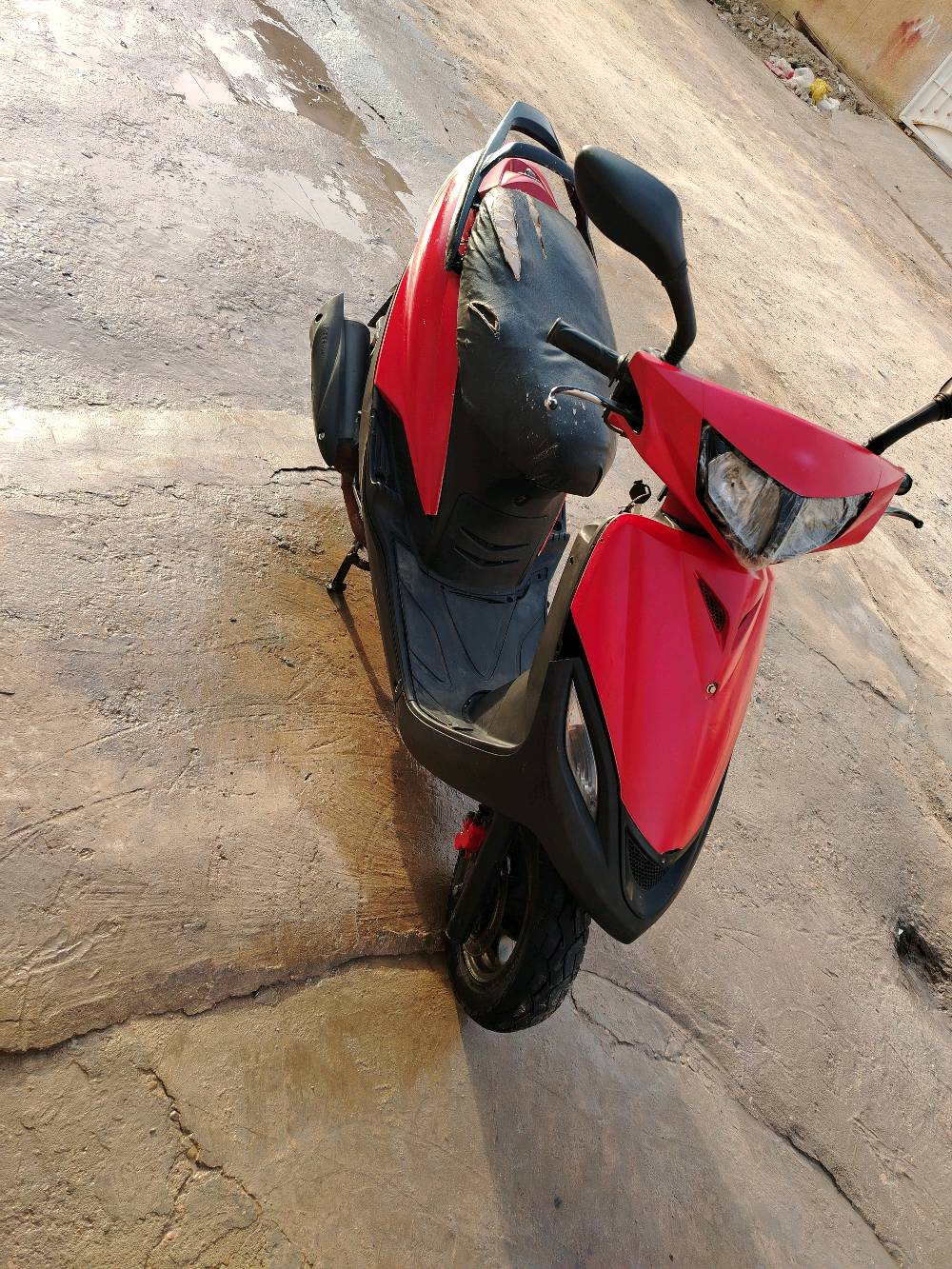 السلام عليكم درجة ماكس 140درجة كاملة كهربائيّات كل شغال دراجة بلادية مكينة مامفتوحة  درجة كاملة مكملة سلف هندر كل شغال مكان بغداد غزاليه سعر  *********** 