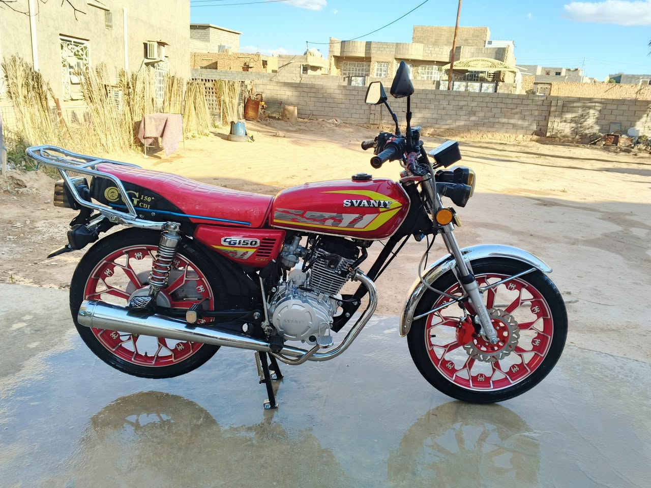 للبيع ايراني 2025 بدون اوراق موطور حيل نضيف مابي نقص مكان بروانه سعر 775 وبي مجال للشراي ***********
