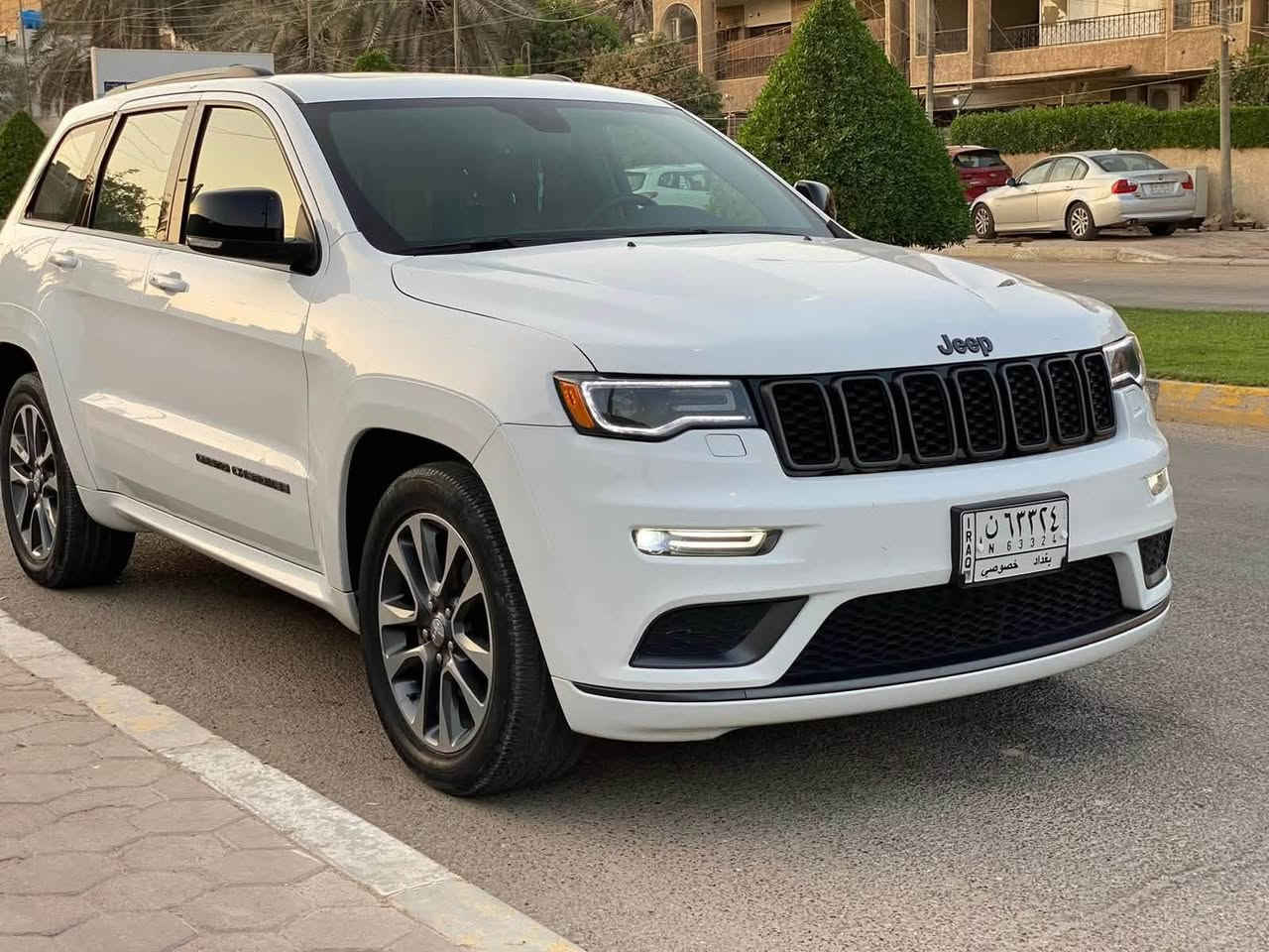 جيب لمتدد X موديل 2019
السياره داخله كلين بدون حادث خلاص
صار بيه بالعراق مكانين صغار صبغ وتعديل بارد

السياره جدا نظيفه فول مواصفات بنوراما جلد كهرباء
السعر 250 ورقه بي مجال للاتصال ***********
مكاني بغداد / الكراده - ساحة كهرمانة
