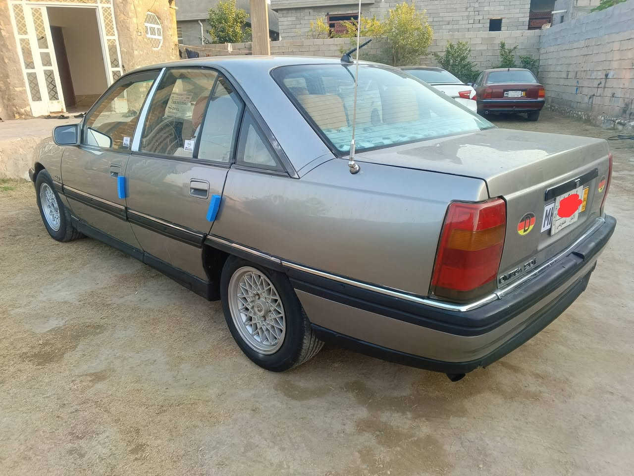 محرك الفين بلادي كير اوتوماتيك جاهزه كير محرك صدر ما نقصه اي شي سنويه جديده مسجل اناره تحويل مكان السياره
الرمادي السعر 35للستفسار ***********
