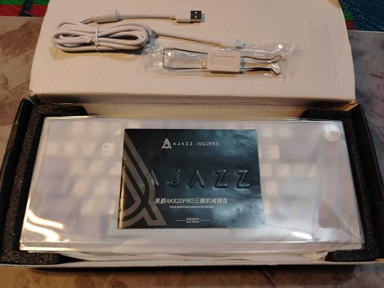 Ajazz ak820 pro
مواصفات :
حجم : 75/100
سوج بنفسجي  مشحم
الاتصال: (واير، وايرلس، وبلوتوث)
عتله تحكم بل صوت 🔊
شاشة عرض 📺
الحاله :جديد  🔴
كامل الملحقات
فول RGP 🌈 مودات هواي بي

السعر :50 💸


**إذا كنت صاحب هذا الإعلان وتريد حذفه لأي سبب، رجاءا أرسل رسالة إلى الدعم الفني**