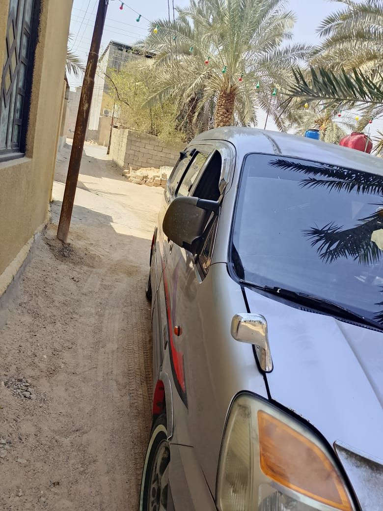 سلام عليكم بياع مستعجل استاركس مديل 2007 مسكر اتو ماتيك تبريد شغالة مكينه وكير حلوات السيارة نقصه حداديه بس سعر 67وبيه مجال حك الجيه ***********
