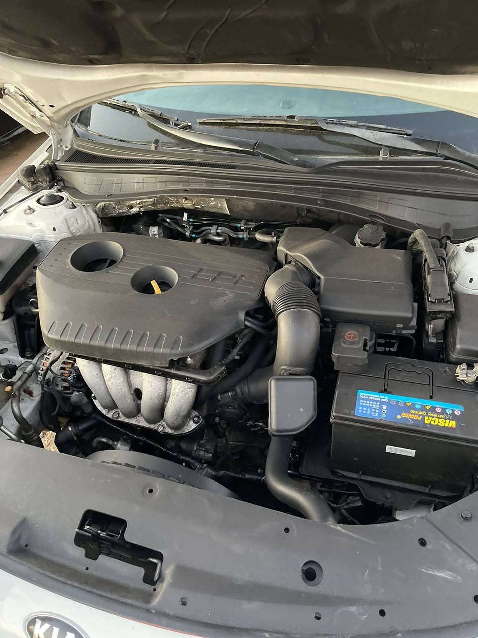 سلام عليكم كيا ابتيما مديل 22كوري
بيهه قطعتين رقم قادسيه نكليزي 
مكينه كير حداديه كلهه جديد تخم تاير السعر 138وبيه مجال عنوان ديوانيه 
الرقم ***********
