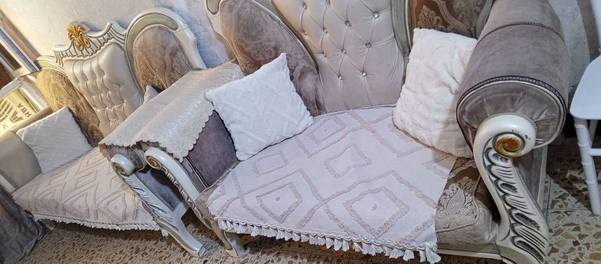 طخم مستعمل جديد متگون من 5 مقاعد سعرة 300 بي مجال
المكان بغداد الامين الثانية للتواصل واتساب
 +964 772 319 9697


**إذا كنت صاحب هذا الإعلان وتريد حذفه لأي سبب، رجاءا أرسل رسالة إلى الدعم الفني**