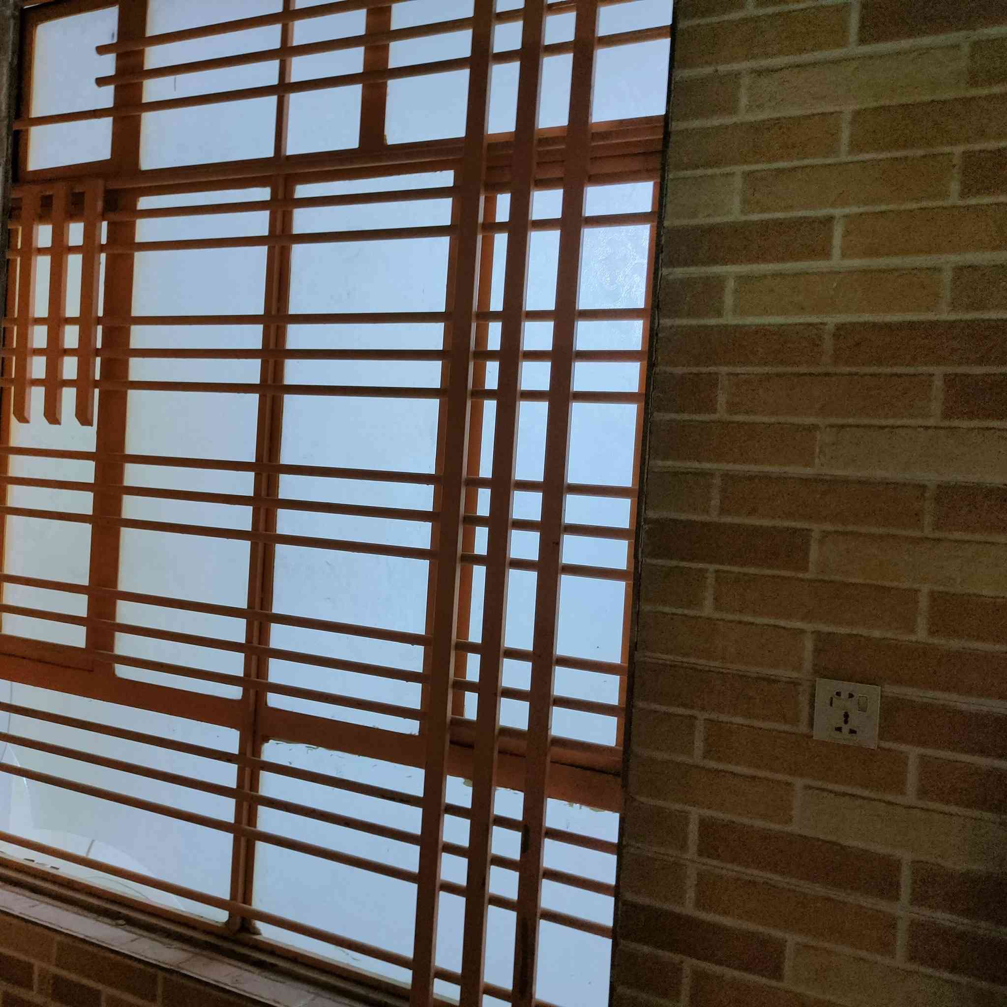 السلام عليكم بيت بسكينة مقاطعه ١٠/٢ قريب عل قناة خلف سيراميك محمد عودة سند ٢٥ مساحه ٨٨ طابق ونص للاستفسار الاتصال على الرقم ***********
