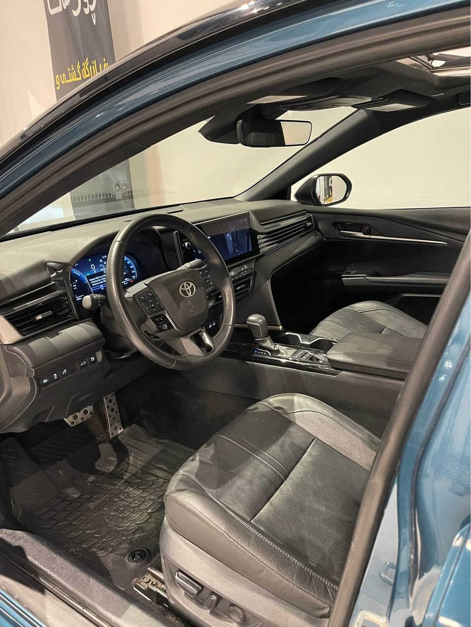 Toyota Camry 2025 XSE
تەنها جاملوخی پێشەوەی سایەق بۆیاخە - 
تەنها ١٠ هەزار کیلۆمەتر ڕۆشتووە — 
ئێرباگی تەقیوەو سستم کراوەتەوە - 
ڕەقەم سلێمانیە - مەکینە چوارپستۆنی هایبرێدە 
گێڕ و مەکینە بەشەرت - تەحویل غرامە بەشەرت
فوول فولل مواصفات - شوێن سلێمانی

4T1DAACK1SU014286

***********
***********

کامری مودیل ٢٠٢٥ هایبرید فول مواصفات
جاملخ امامی سایق صبوخ - ماشیە ١٠ الف کیلومتر
ارباکات طاک سستم بلادی -سیارە رقم
سلیمانیە — اربع سلندر هایبرید - کیر مکینە بشرط
مکان سیارە سلیمانیە— 

4T1DAACK1SU014286

***********
*********** السليمانية, العراق
