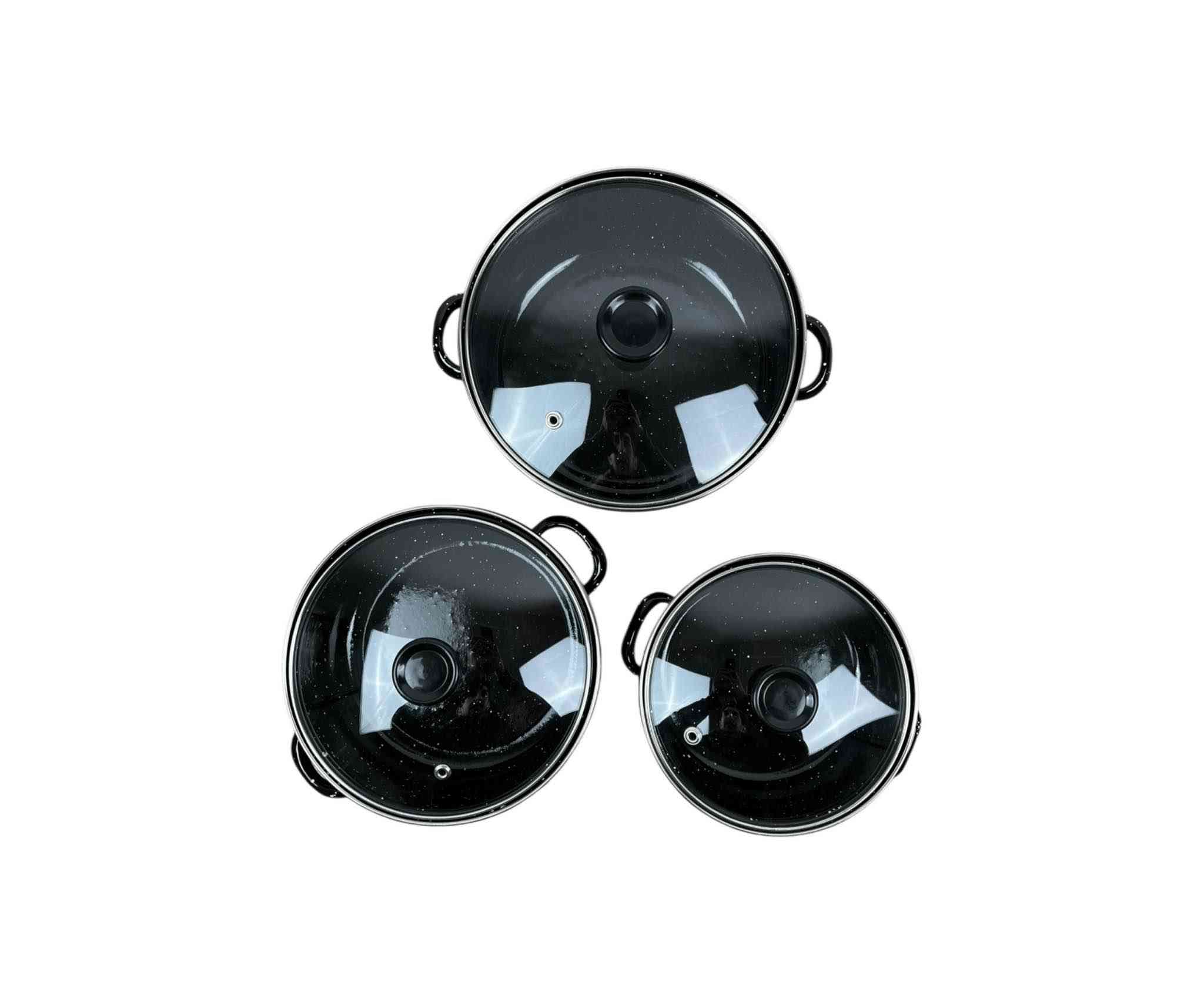 سيت قدور طبخ إيناميل ثلاثي مع أغطية زجاج

الاستخدامات

طهي الشوربات، المرق، الرز، والمعكرونة.

تحضير اليخنات والأطعمة اليومية بكميات مختلفة.

مناسب للاستخدام اليومي في المطبخ المنزلي.

مثالي للعائلات الصغيرة والمتوسطة.

المميزات

سيت مكوّن من 3 قدور بأحجام مختلفة لتغطية جميع احتياجات الطبخ.

مصنوع من معدن مطلي بطبقة إيناميل مقاومة للحرارة وسهلة التنظيف.

أغطية زجاجية شفافة مع فتحة بخار لمتابعة الطهي دون رفع الغطاء.

توزيع متوازن للحرارة يساعد على طهي متجانس.

مقابض جانبية متينة لسهولة الحمل والاستخدام.

تصميم منقّط أنيق باللون الأسود يناسب جميع المطابخ.

المقاسات:

- الكبير: قطر 20 سم – ارتفاع 9 سم
- الوسط: قطر 18 سم – ارتفاع 8.5 سم
- الصغير: قطر 16 سم – ارتفاع 8 سم

قياس الكارتون: 20 × 20 × 17 سم

محتويات الصندوق

قدر كبير قطر 20 سم + غطاء زجاجي.

قدر وسط قطر 18 سم + غطاء زجاجي.

قدر صغير قطر 16 سم + غطاء زجاجي.

الملاحظات

مناسب لمعظم أنواع المواقد المنزلية.

يُفضّل استخدام أدوات خشبية أو سيليكون للحفاظ على طبقة الإيناميل.

لا يُنصح بتعريض القدر لصدمة حرارية مباشرة (من حرارة عالية إلى ماء بارد).

يُغسل قبل الاستخدام الأول. ناصرية, ذي قار


**إذا كنت صاحب هذا الإعلان وتريد حذفه لأي سبب، رجاءا أرسل رسالة إلى الدعم الفني**