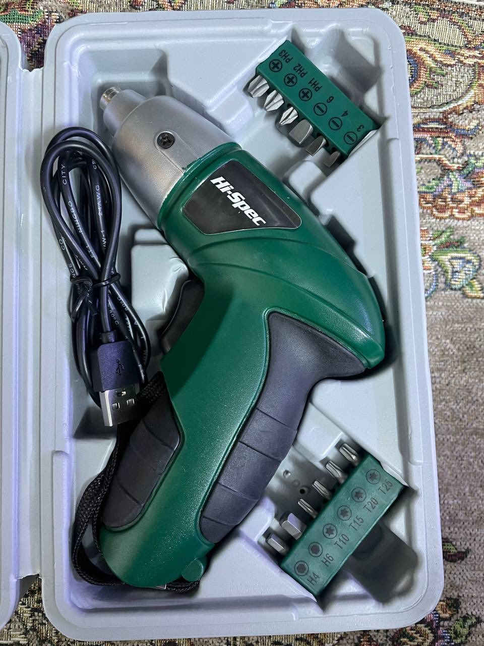 شلونكم شباب
عده كامله دريل شحن فتح و شد جديد شغال و باقي العده واضحه بالصور 

خلي سعر و اخذها او راسلني و تدلل الحجز على الخاص 

توصيل موجود


**إذا كنت صاحب هذا الإعلان وتريد حذفه لأي سبب، رجاءا أرسل رسالة إلى الدعم الفني**