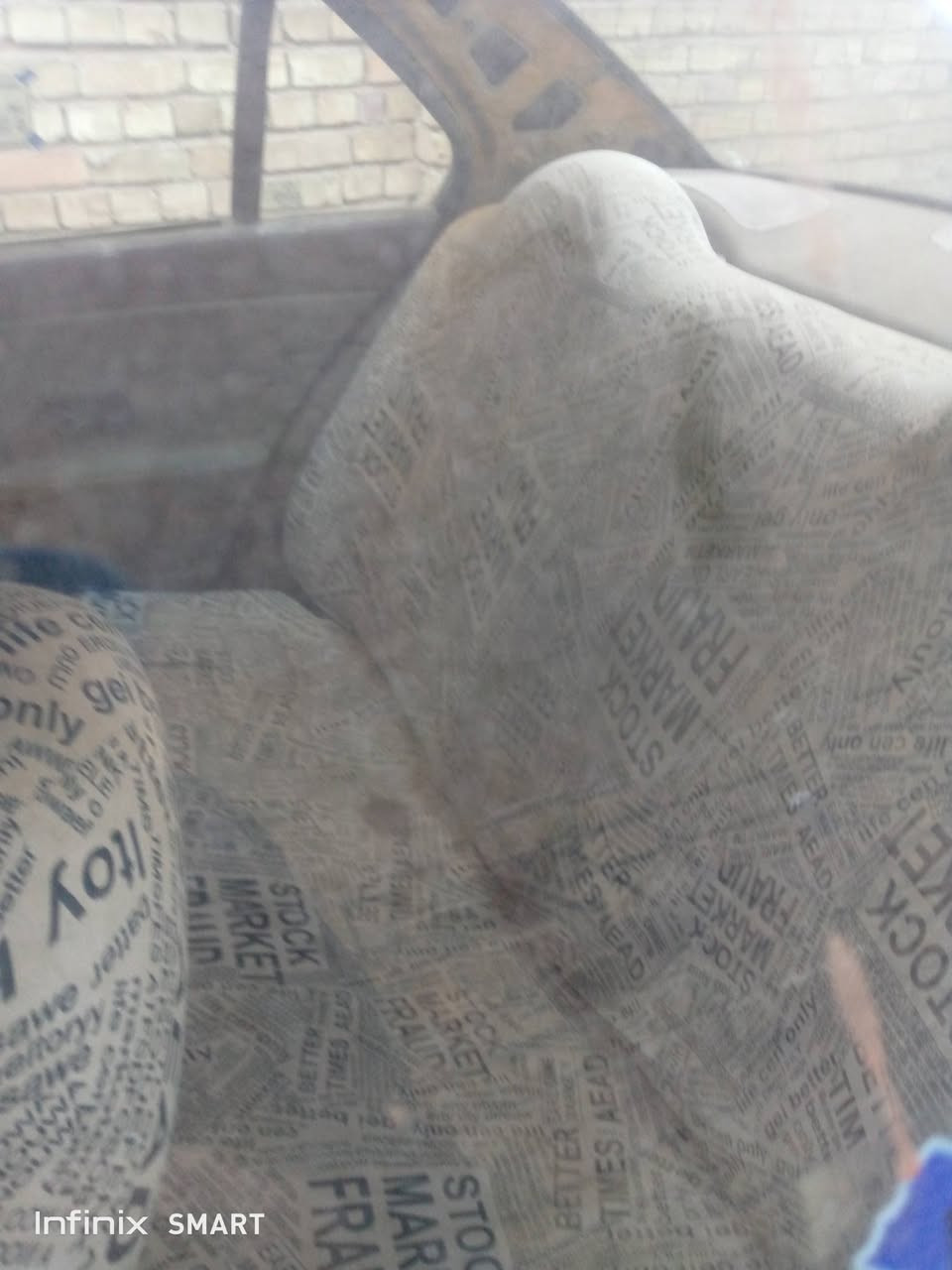 سلام عليكم سمنت موديل 2011 للبيع سياره نضيفه السعر 23 ورقه وبيه مجال بسيط بس لكلج تفلش عندي تحويل ثاني يوم مكاني الشعب حي البساتين الرقم ***********
