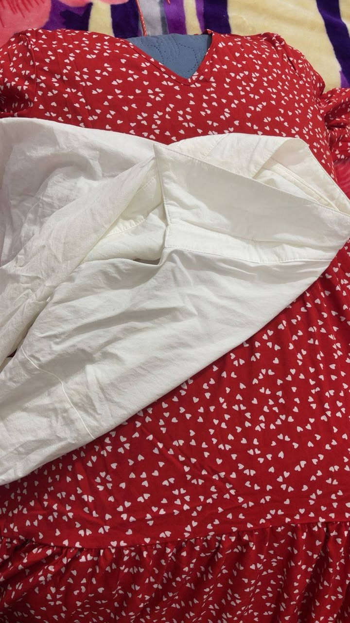 هلو بنات مجموعة فساتين جديدات او إستخدام مرتين تلاثة و اكو بيهن ما ملبوسات والله ونصهن من ازياء بابيت و الخاجي قياسهم من ٤٠ إلى ٤٤ بنات هاي تفاصيل الفساتين شاهد الله اخو الجديد و القماش من أفضل الخامات مو صيني
القياس ٤٠ إلى ٤٤ 
الاسعار ب5 آلاف 
و 10 آلاف فقط 
مكاني بغداد الدورة عندي توصيل بكروة


**إذا كنت صاحب هذا الإعلان وتريد حذفه لأي سبب، رجاءا أرسل رسالة إلى الدعم الفني**