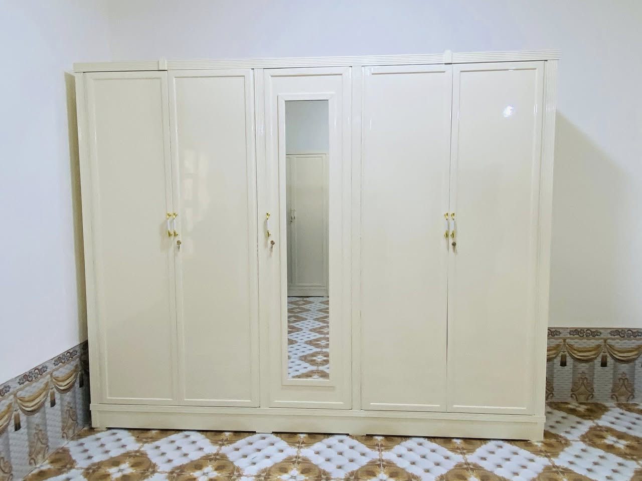 #بسم_الله_وعلى_بركة_الله
#متوفر_لدينا_غرف_نوم_بالتقسيط_المريح
#لحاملي_ماستر_كارد_الرافدين_حصرااا
#بدون_مقدمة_وبدون_كفيل
#اغرف_نوم_حسب_الطلب_ابواب_بوفيات
❤️🧡💛💙
🔴# معرض_الحامد_للاثاث_العراقي_غرف_نوم_ابواب_بوفيات🔴 
🔴 العنوان / هيت / الجري🔴 
🔴 مقابل جامع عبدالله بن المبارك 🔴 
#رقم_الهاتف_للاتصال_اومراسلة واتساب_***********
