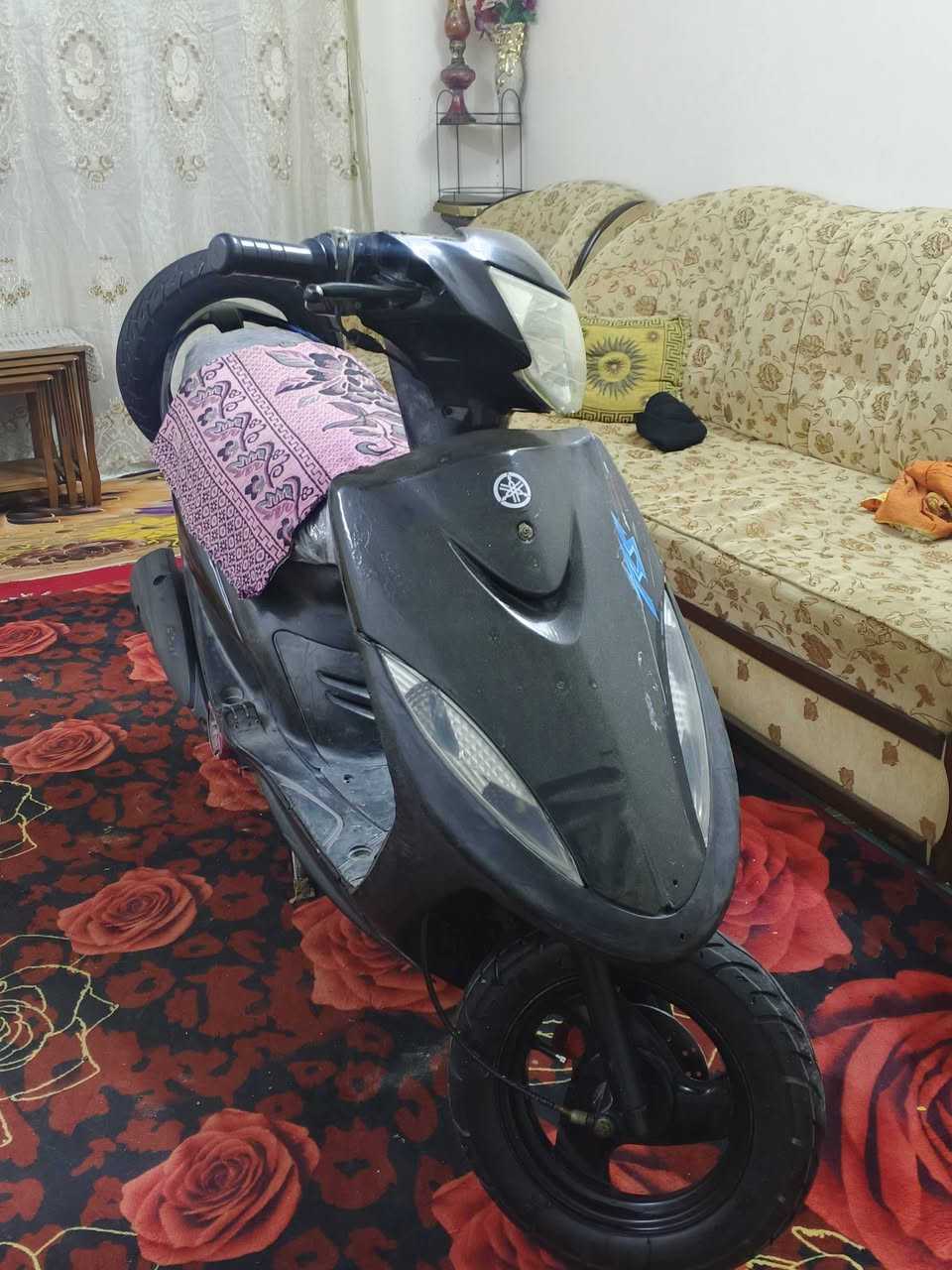 السلام عليكم ماكس موديل 2005 تخبل ختم واحد مكينه مامفتوحه وخرسه سعره 400وبيه مجال بسيط جدأ للاستفسار ‏ ‪***********‬‏‏
