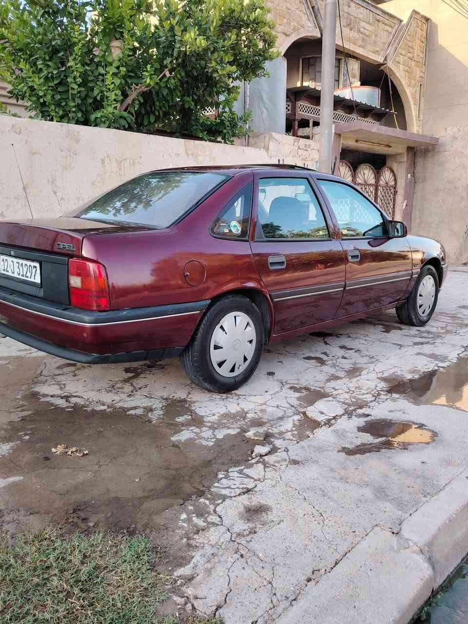 للبيع اوبل فكتره حجم 20 موديل 91 رقم جديد وهزا جديده شرط الوكالة وتحويل من شرعي محرك كير شرط صبغ سقف ودواير بدون اي ضرر تنته باور قفل مركزي سياره وضع شركه شرط من دعاميه لا دعاميه اي استفسار اتصل عل رقم الهاتف ***********
