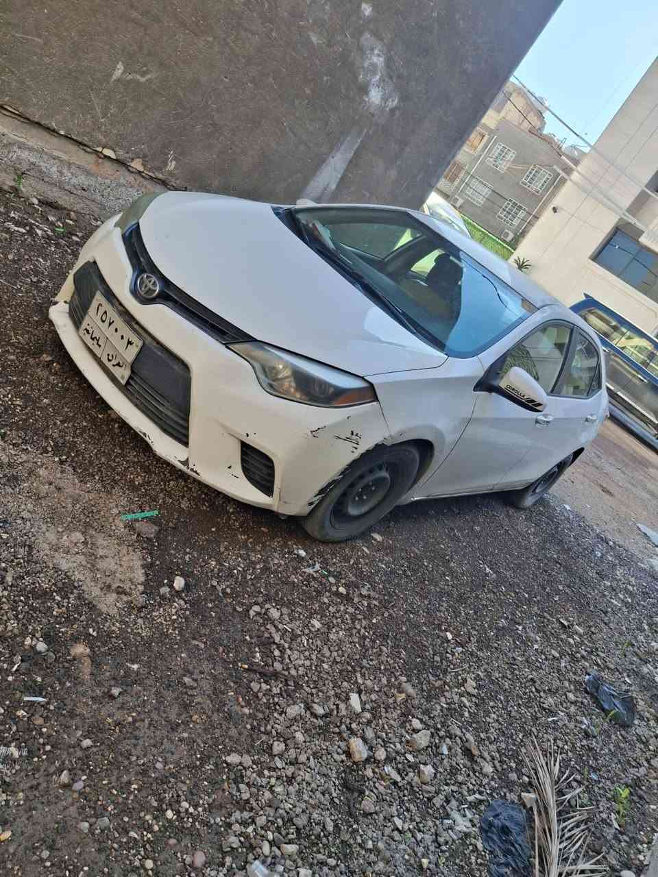 سلام عليكم 
كورلا 2016 وارد امريكي 
حادث جاملغ خلفي جهت السايق 
ارباكات سليمه
السعر 120 وبيها مجال 
***********
ما متواجد بالفيس
