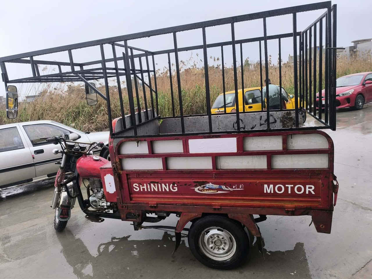 السلام وعليكم ستوتة البيع موديل 2020 محرك 2020 واير منية شقالة  سلف شقال الرگبة شرط مامكسورة مابيهة باج منفيس بيهة   السعر مليون وميتين وبيهة مجال الرقم ***********
