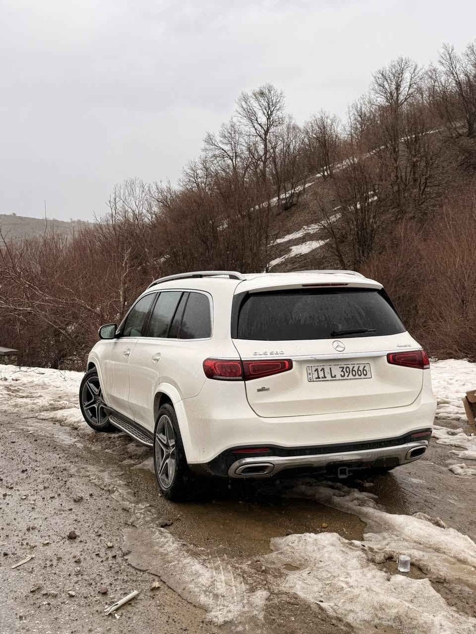 السلام عليكم
للبيع مرسيدس GLS 580 موديل 2020 فول مواصفات وميحتاج اذكر مواصفاتها لأن متخلص حادثها مرفق بالصور السيارة صفر مسج وارخص GLS بالعراق 
سعر البيع 52 الف يعني 520 ورقة 
هاتف ***********
مكانها بغداد مجمع بسماية السكني
