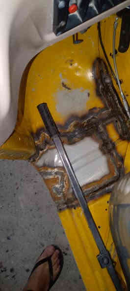 سلام عليكم تكتك البيع مديل 21مرقم تحويل مباشر سعر 6500وبيه مجال قليل حك جيه هاذ رقمي ***********
